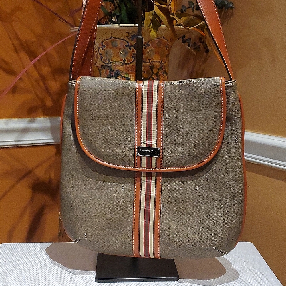 BOOTS N BAGS  striped bag